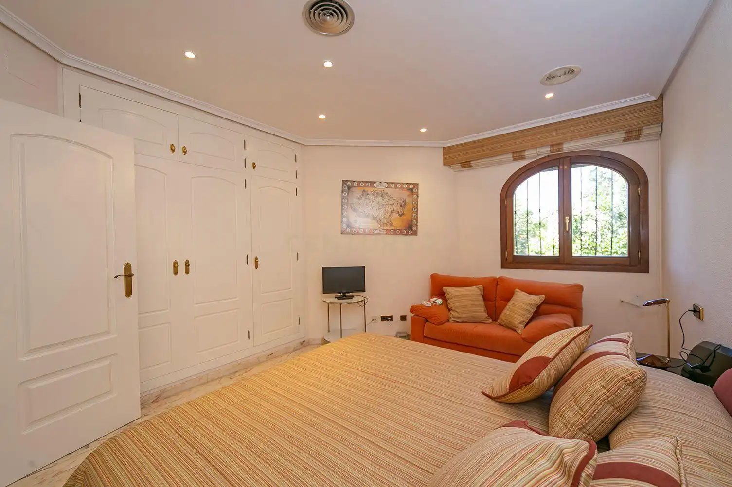 Casa con jardín en venta en La Caleta 2, imagen 34