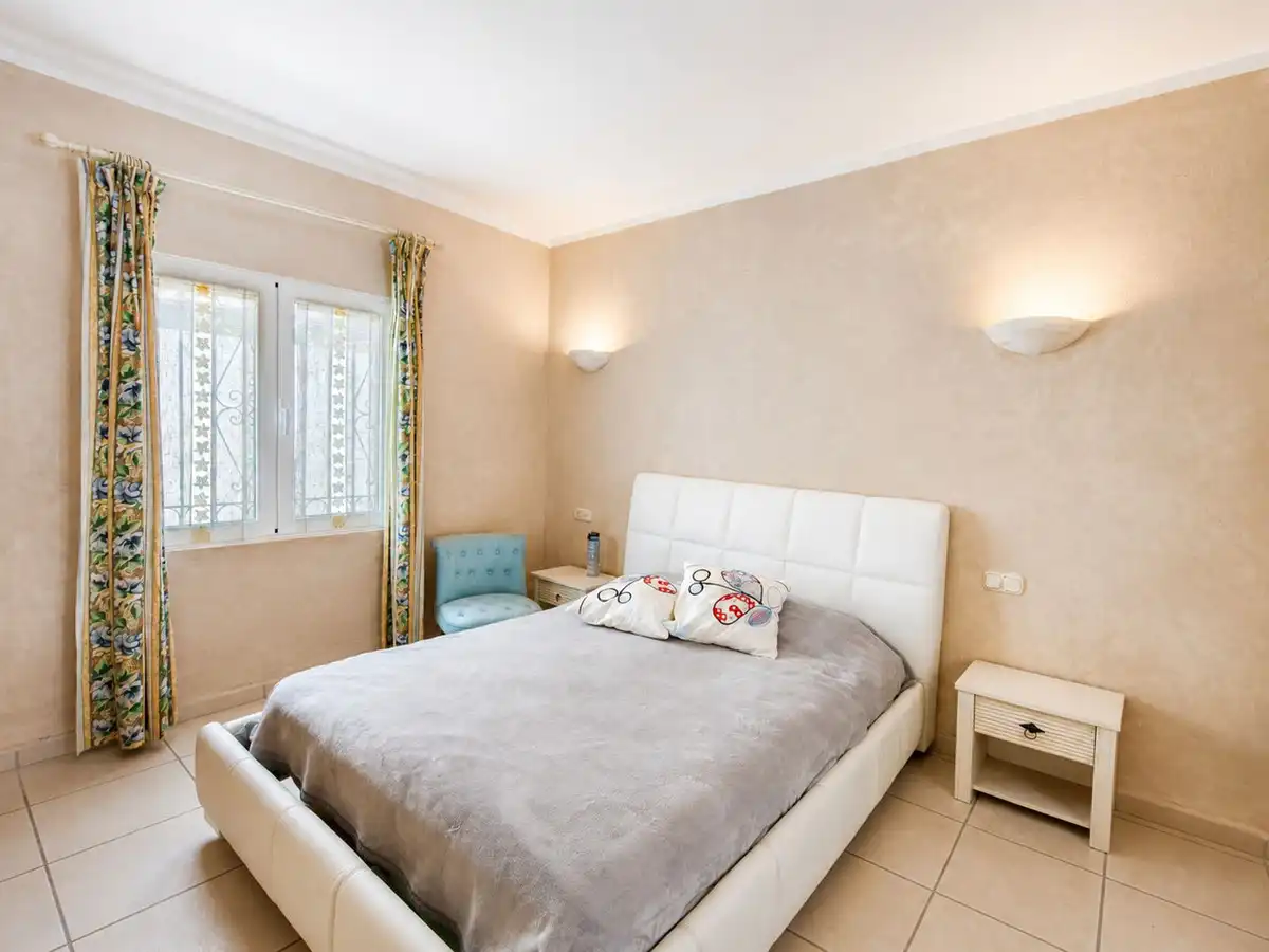 Casa con jardín en venta en La Duquesa, imagen 10