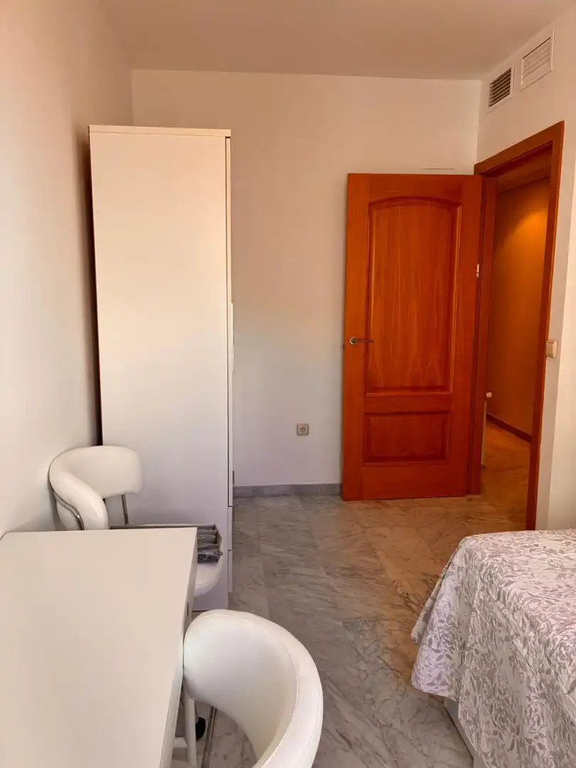 Habitación de Piso de alquiler en Badajoz con Aire acondicionado, Calefacción y Terraza