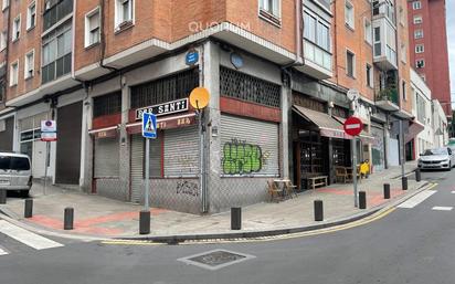 Vista exterior de Local en venda en Bilbao 