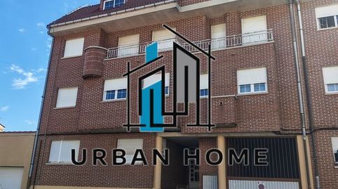 Foto 3 de Piso en venta en Avenida de Don Pablo Díez, Valverde de la Virgen, León