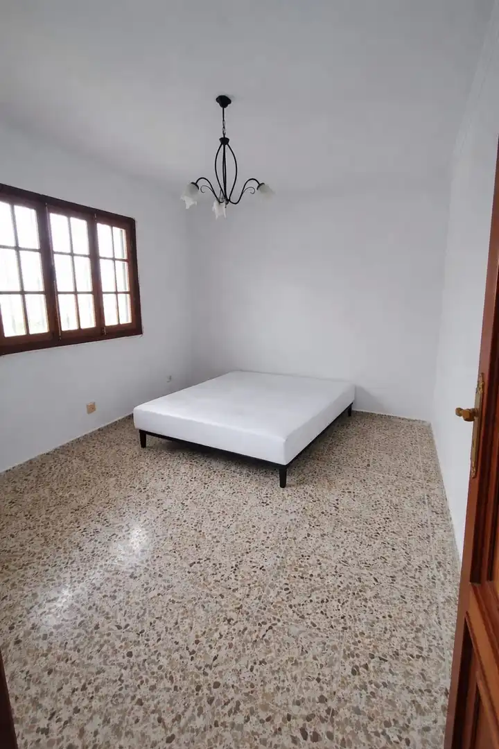 Schlafzimmer von Wohnung zur untervermieten in Santa Úrsula mit Heizung und Terrasse