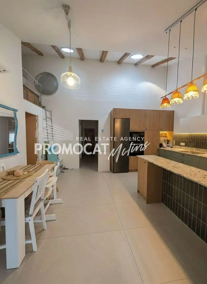 Kitchen of Houses for sale in Molins de Rei  with Air Conditioner, Private garden and Terrace