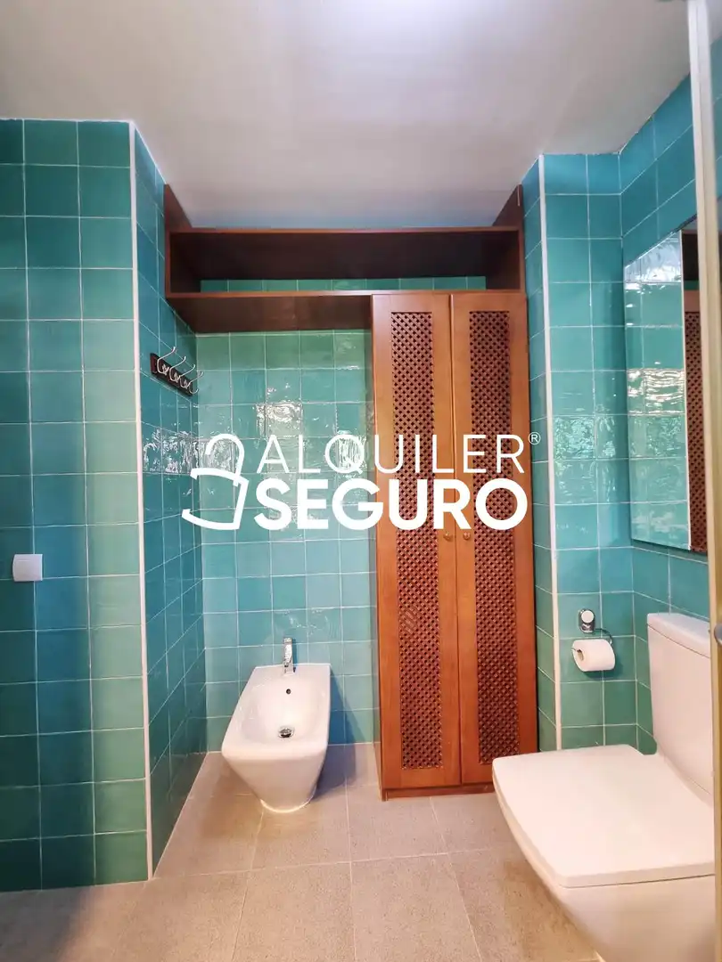 Baño de Casa o chalet de alquiler en Pozuelo de Alarcón con Aire acondicionado, Calefacción y Terraza