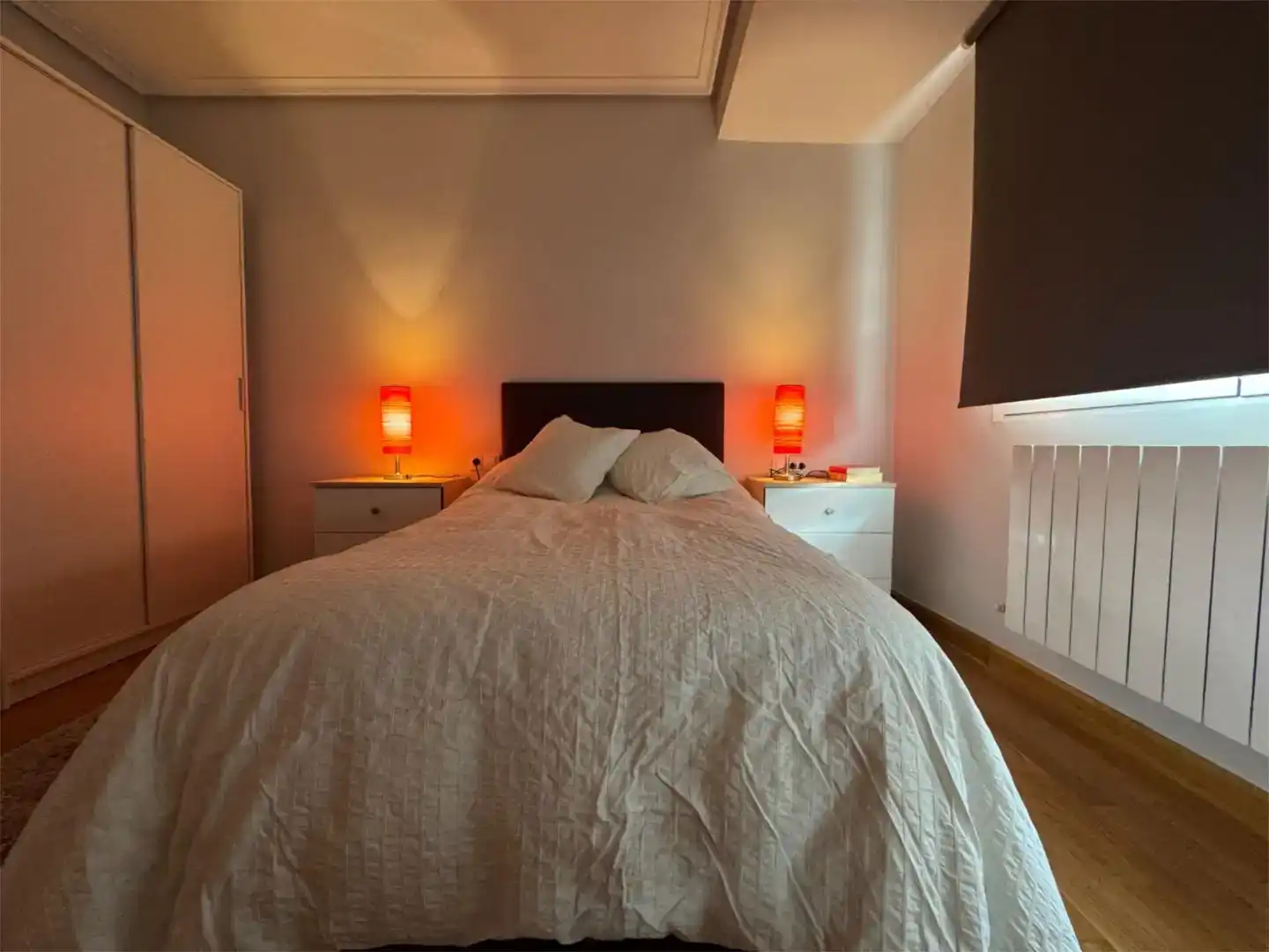 Habitación de Piso para compartir en  Logroño con Parquet y Amueblado