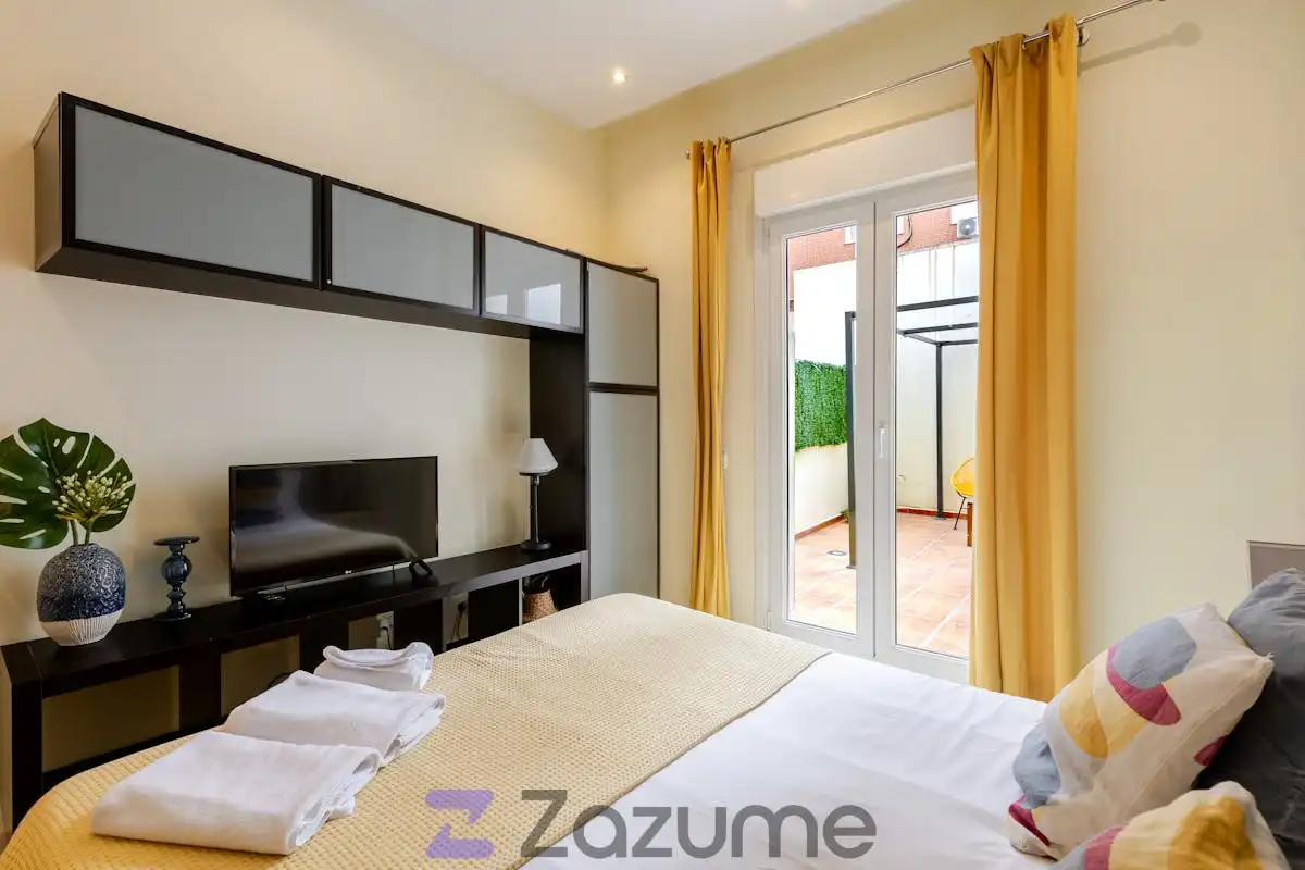 Schlafzimmer von Loft zur Miete in  Madrid Capital mit Klimaanlage, Terrasse und Möbliert