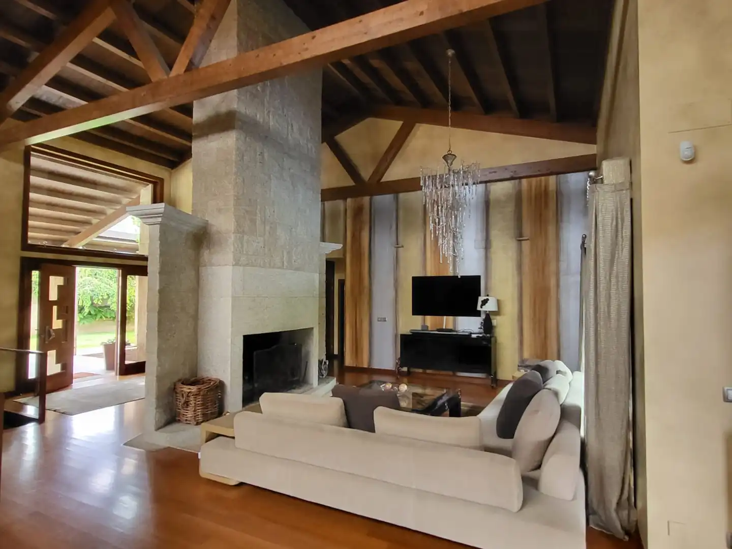 Sala d'estar de Casa o xalet en venda en Nigrán amb Aire condicionat, Calefacció i Jardí privat