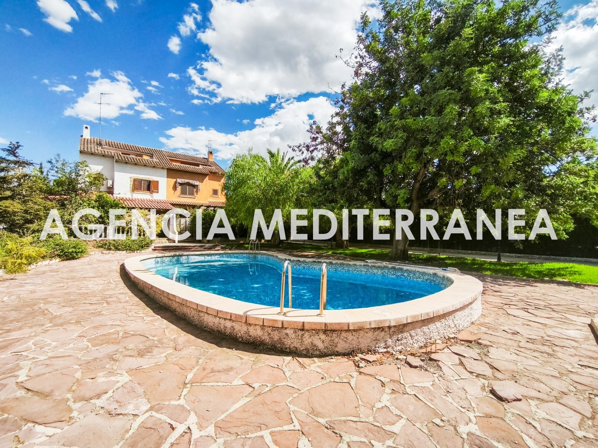 Garden of Single-family semi-detached for sale in Paterna  with Air Conditioner, Heating and Private garden