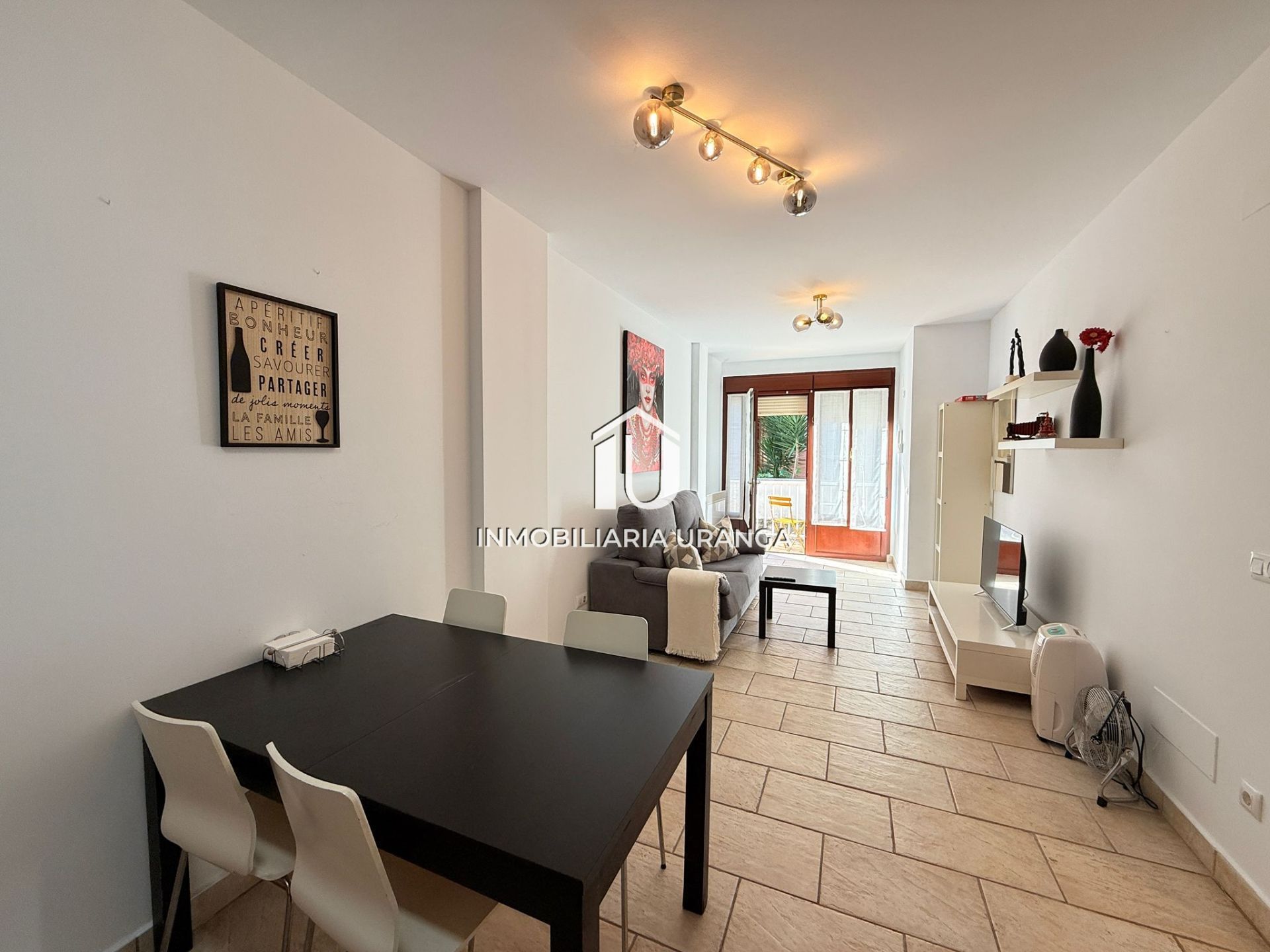 Außenansicht von Wohnung zum Verkauf in Laredo mit Heizung und Möbliert