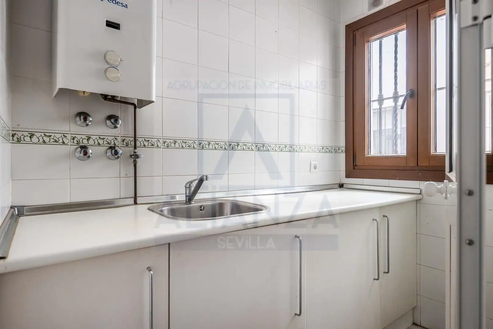 Cocina de Piso en venta en Camas con Aire acondicionado