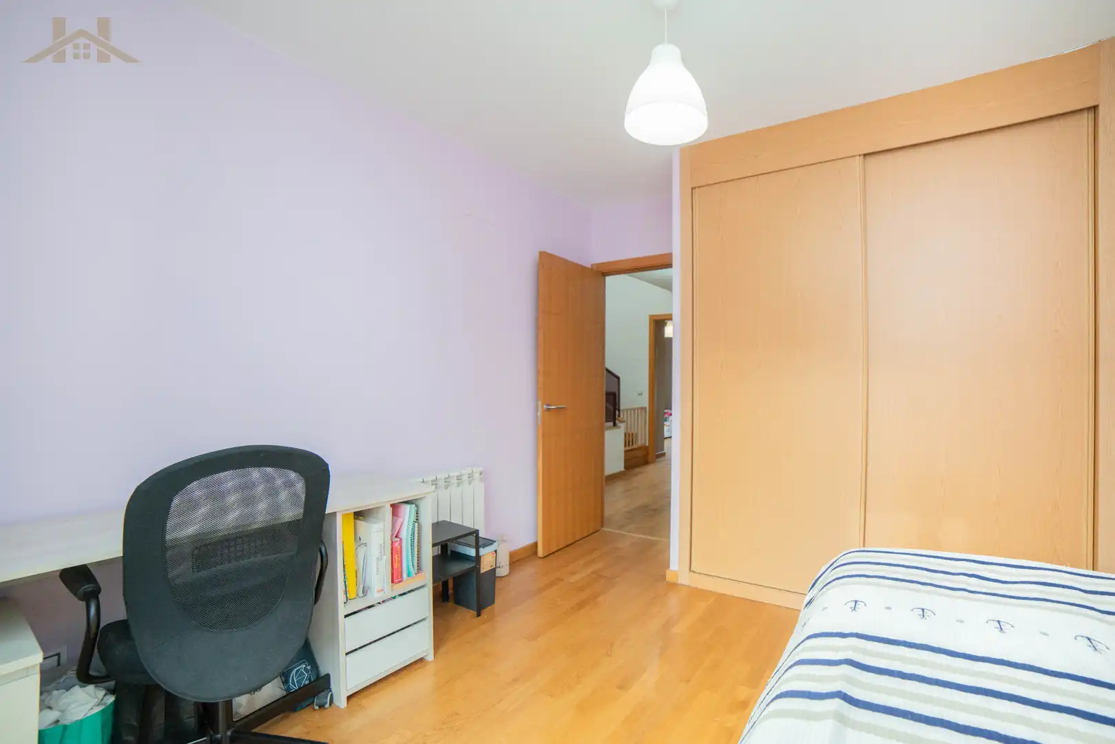 Dormitori de Casa adosada en venda en Arroyomolinos (Madrid) amb Aire condicionat, Calefacció i Parquet