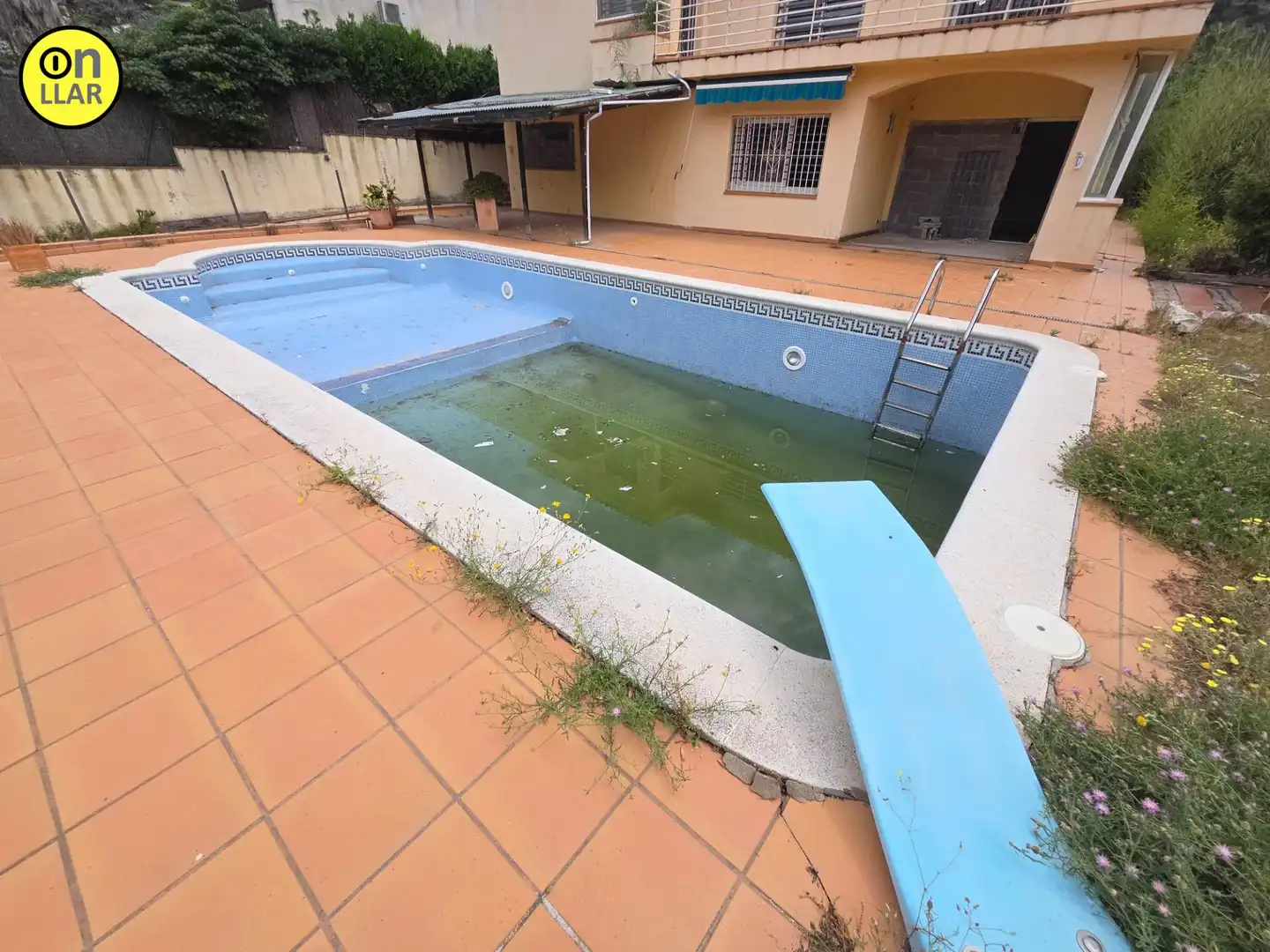 Piscina de Casa o xalet en venda en Cabrera de Mar amb Piscina comunitària