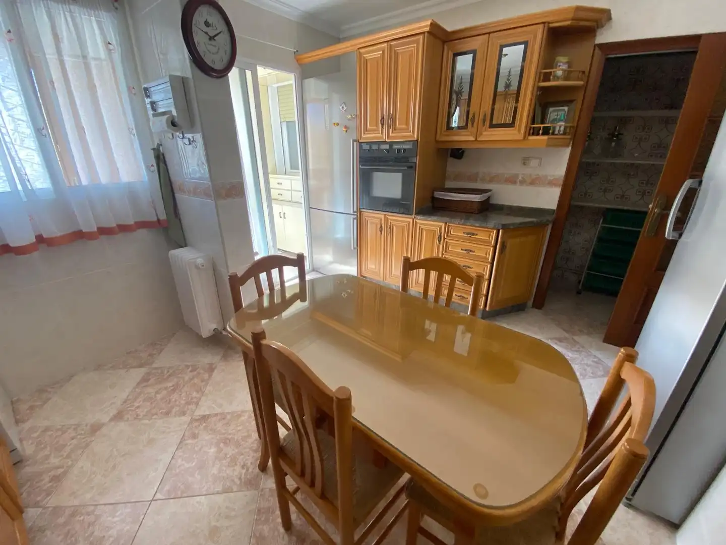 Cocina de Piso de alquiler en Albacete con Calefacción, Amueblado y Balcón