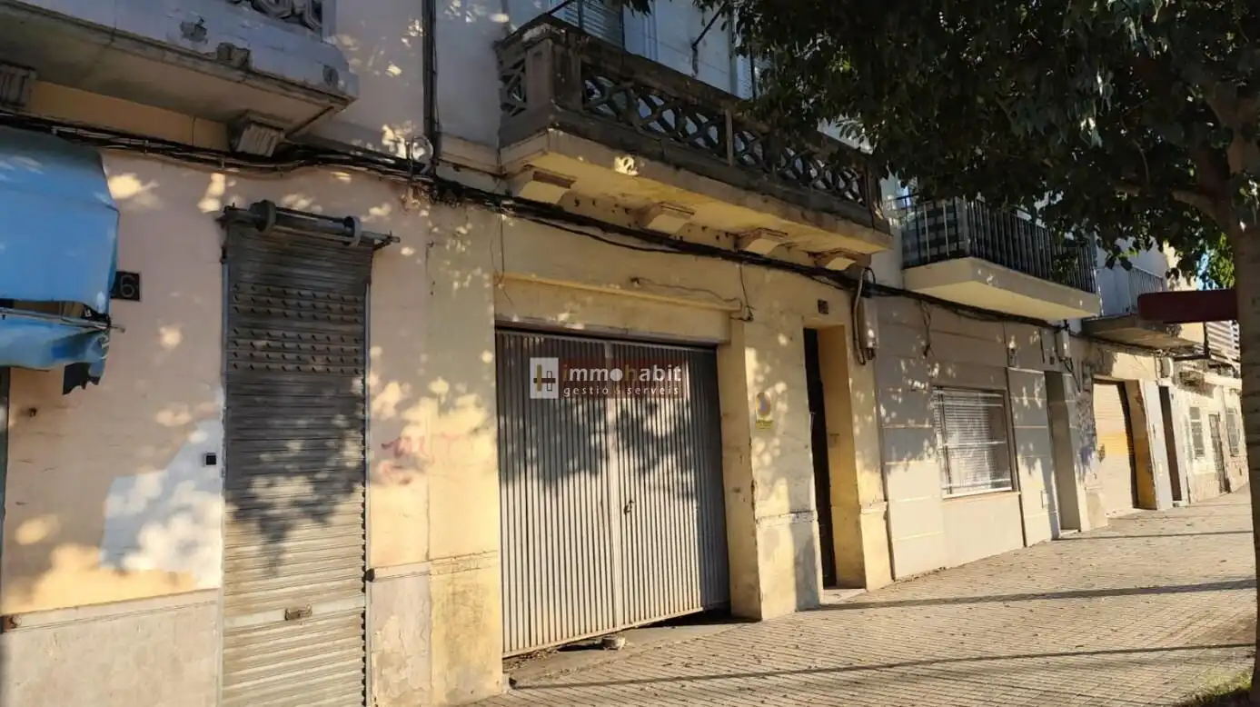 Pis en venda a Instituts - Universitat