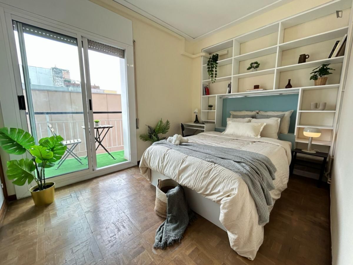 Apartment to share in El Putget i el Farró