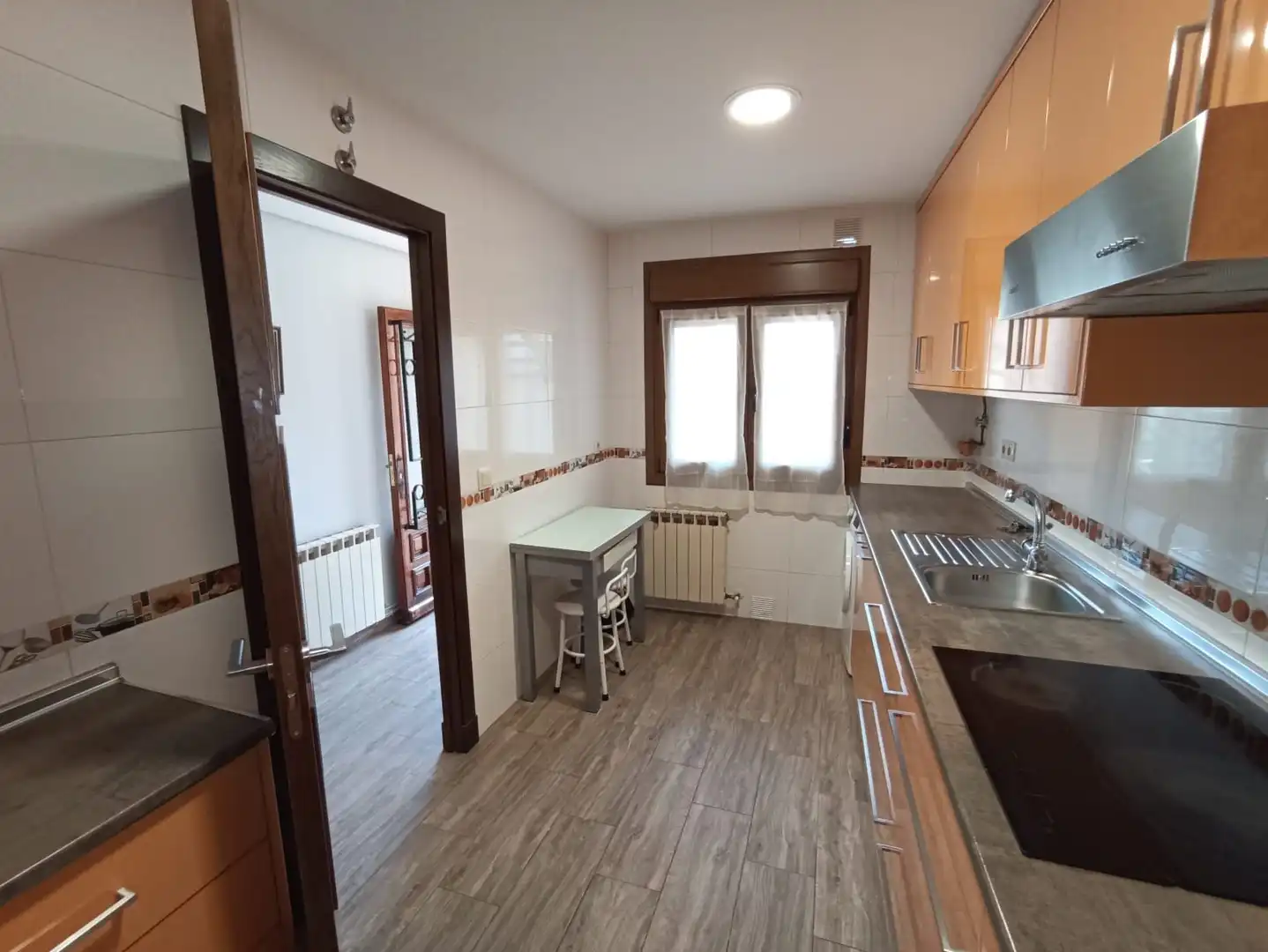Ground floor for rent in Calle de la Paz, 20, Las Navas del Marqués