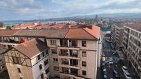 Exterior view of Flat for sale in Portugalete  with Heating, Furnished and Balcony