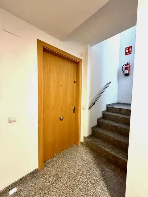 Piso en venta en El Pla del Penedès con Calefacción, Parquet y Terraza