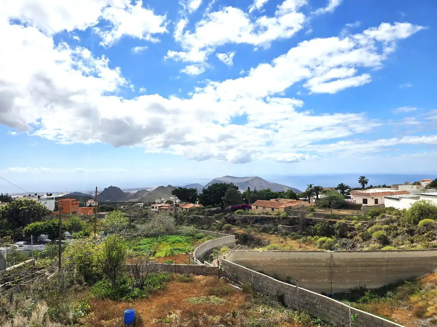 Vista exterior de Casa o xalet en venda en Arona amb Terrassa