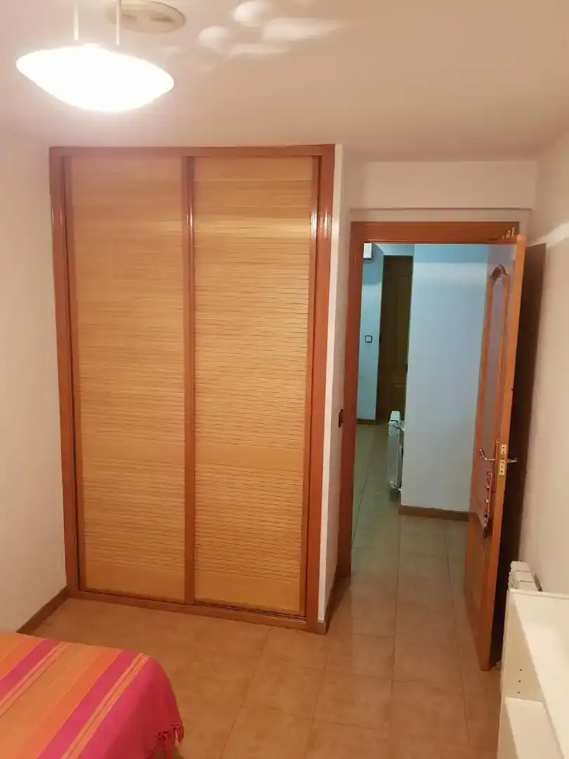 Casa adosada per a compartir en Paracuellos de Jarama amb Moblat, Forn i Rentadora