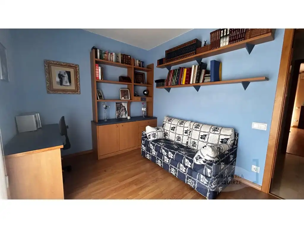 Sala d'estar de Casa o xalet en venda en Sant Quirze del Vallès