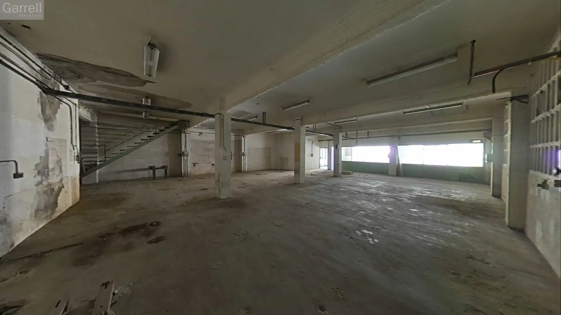 Nave industrial en venta en carrer LLORIANA (B)
 TORELLO (BARCELONA), imagen 2