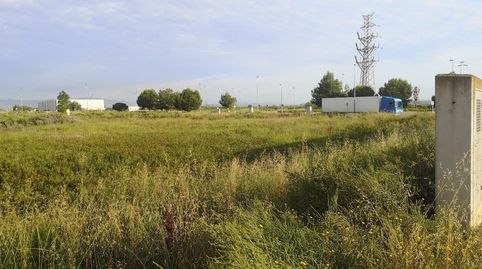 Foto 5 de Terreny industrial en venda a Calle Velluters, 19, Alquenència - Venècia, Alzira