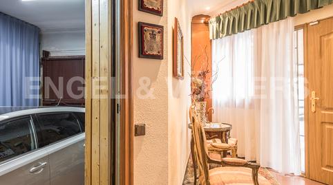 Foto 3 de Casa adosada en venda a El Guinardó, Barcelona