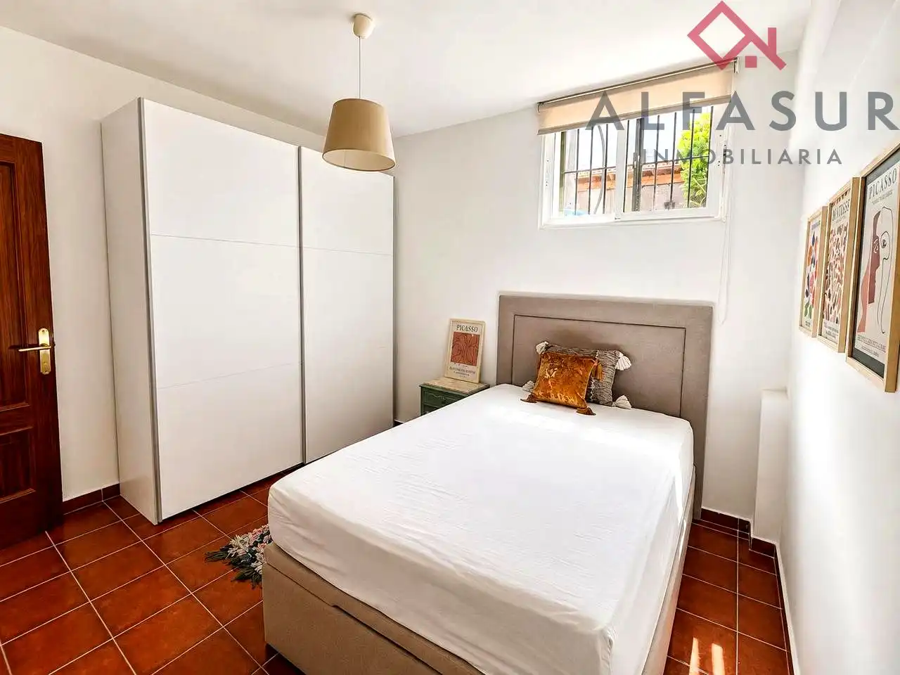 Apartments for rent in Calle Federico Fellini, Parque Clavero