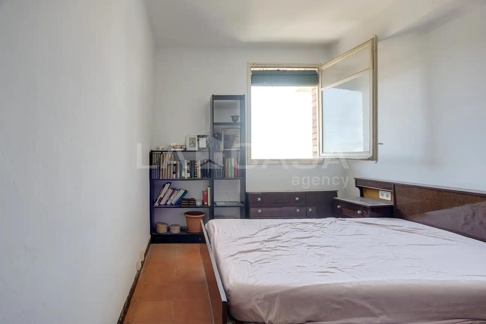 Schlafzimmer von Wohnung zum Verkauf in Cornellà de Llobregat