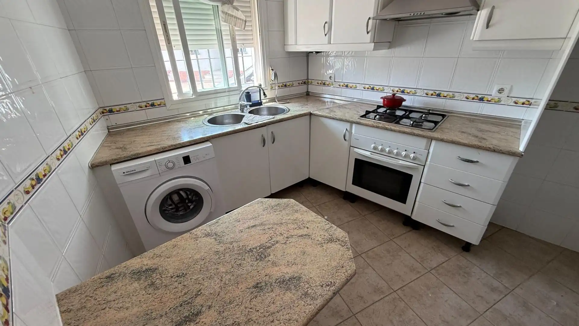 Cocina de Casa adosada en venta en Chiclana de la Frontera