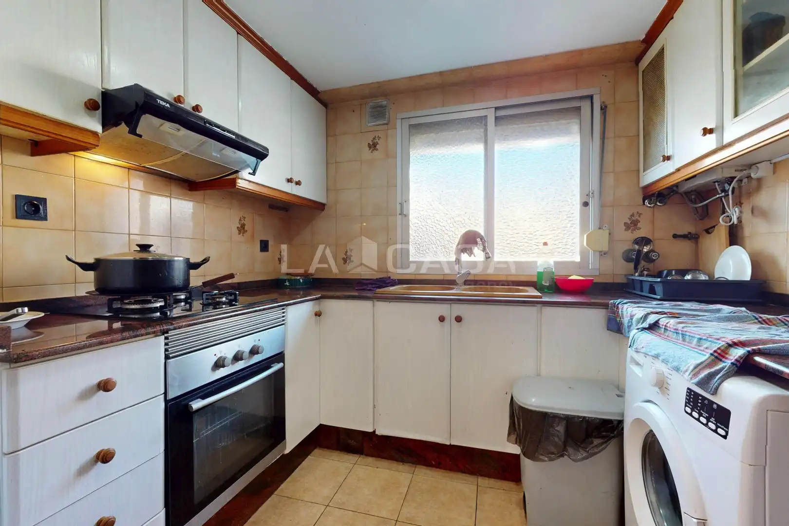 Kitchen of Flat for sale in Valencia  with Storage room and Balcony