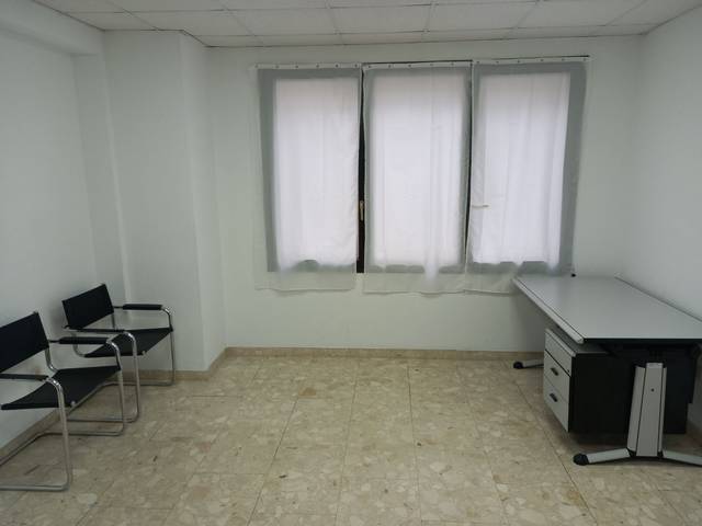 Oficina en Venta en Correos Kalea, 8 en Centro
