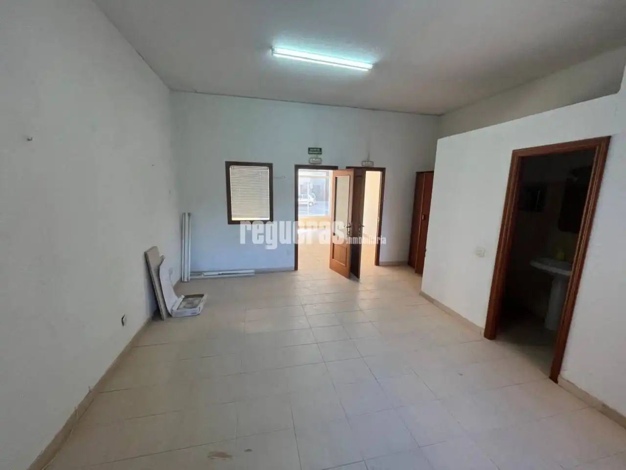 Local comercial en venta en Fernando Morán, imagen 7