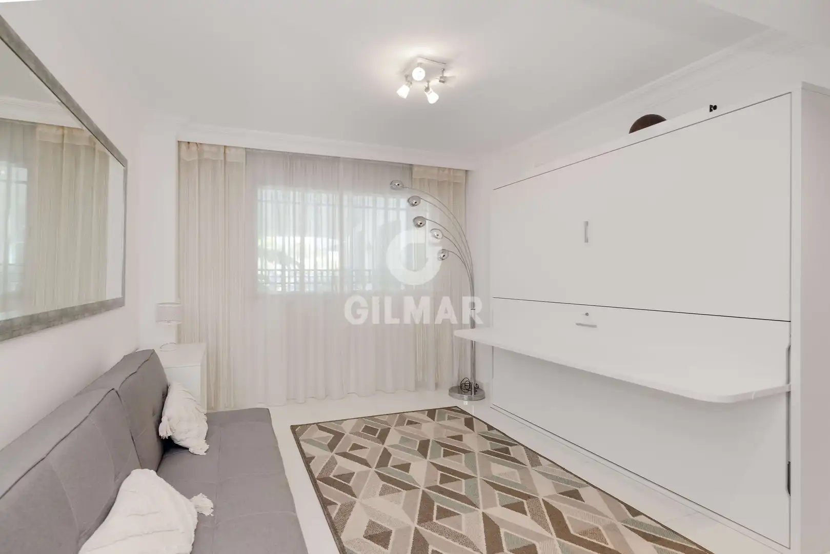 Dormitori de Apartament en venda en Marbella amb Calefacció, Jardí privat i Traster