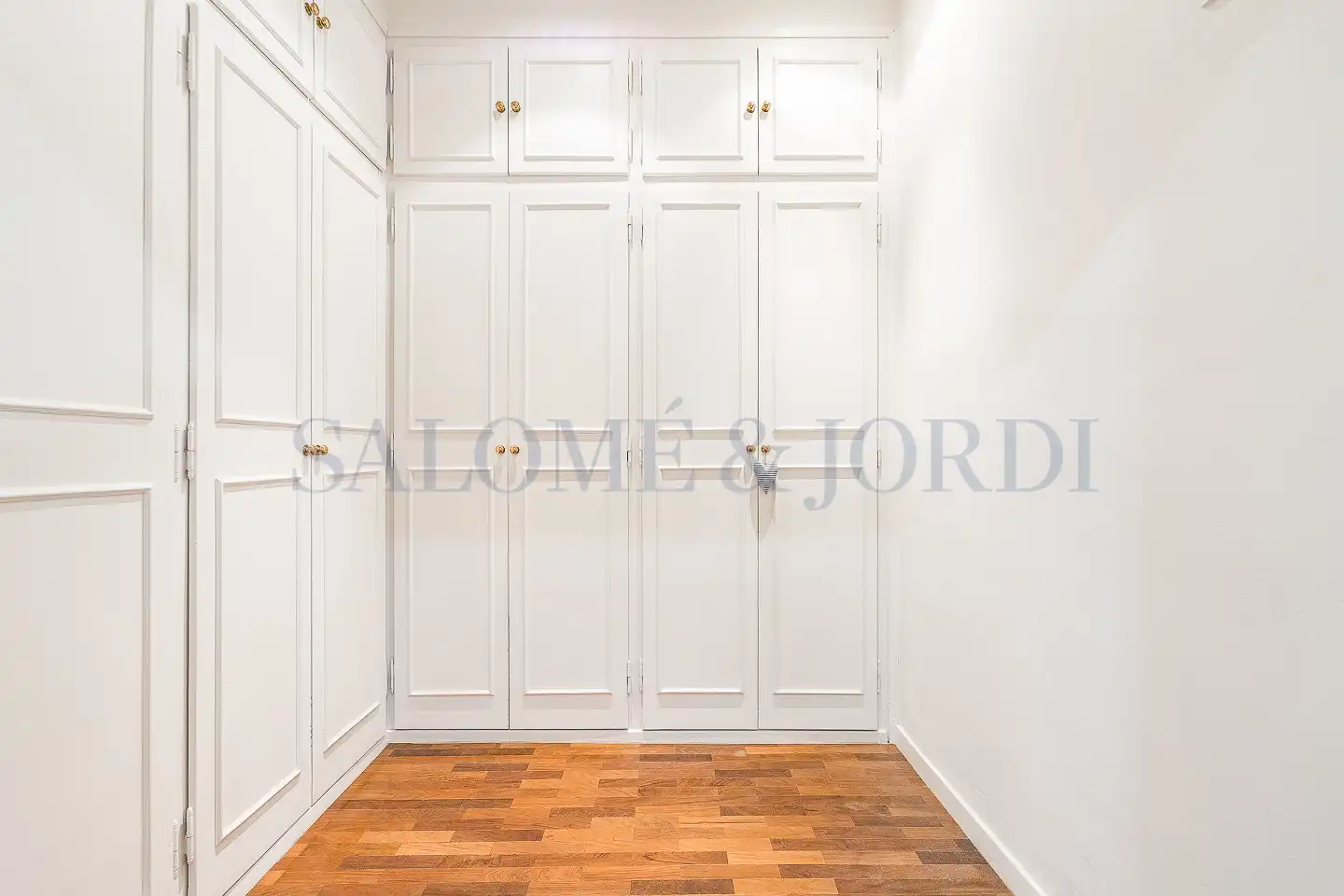 Habitación de Piso en venta en Barcelona con Aire acondicionado, Calefacción y Jardín privado
