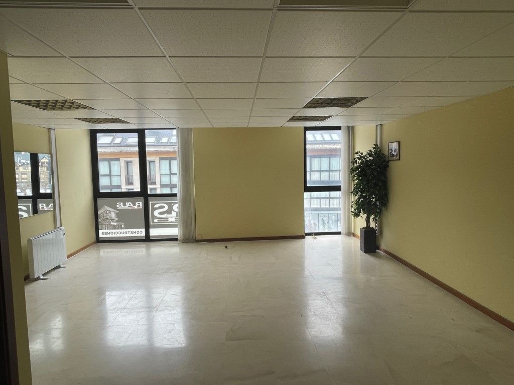 Office for sale in N/A, Vielha