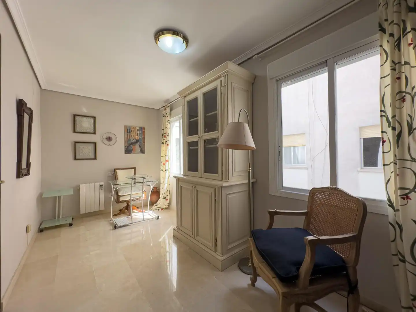 Sala de estar de Piso de alquiler en Córdoba con Aire acondicionado, Calefacción y Amueblado