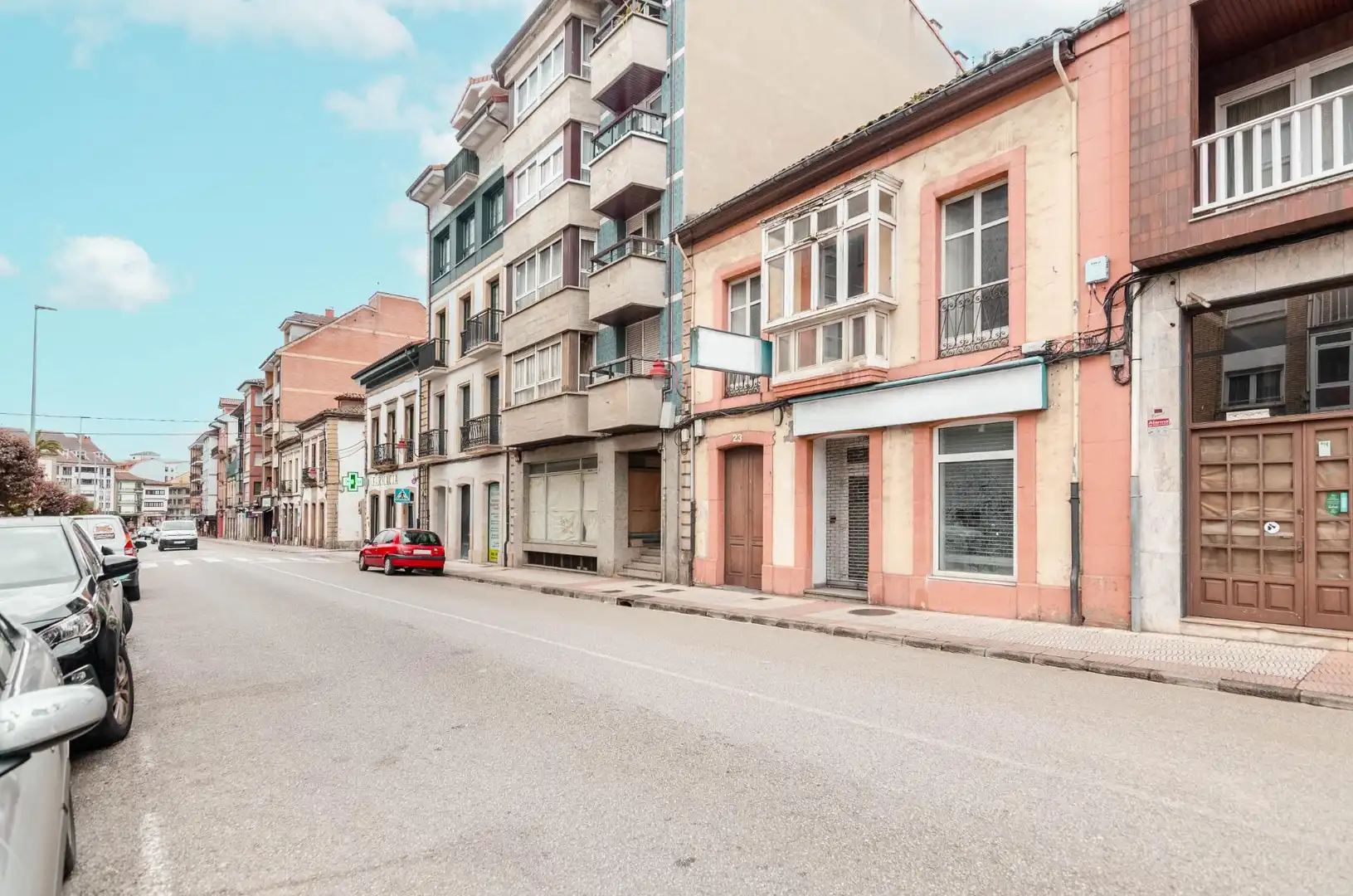Vista exterior de Local en venta en Villaviciosa