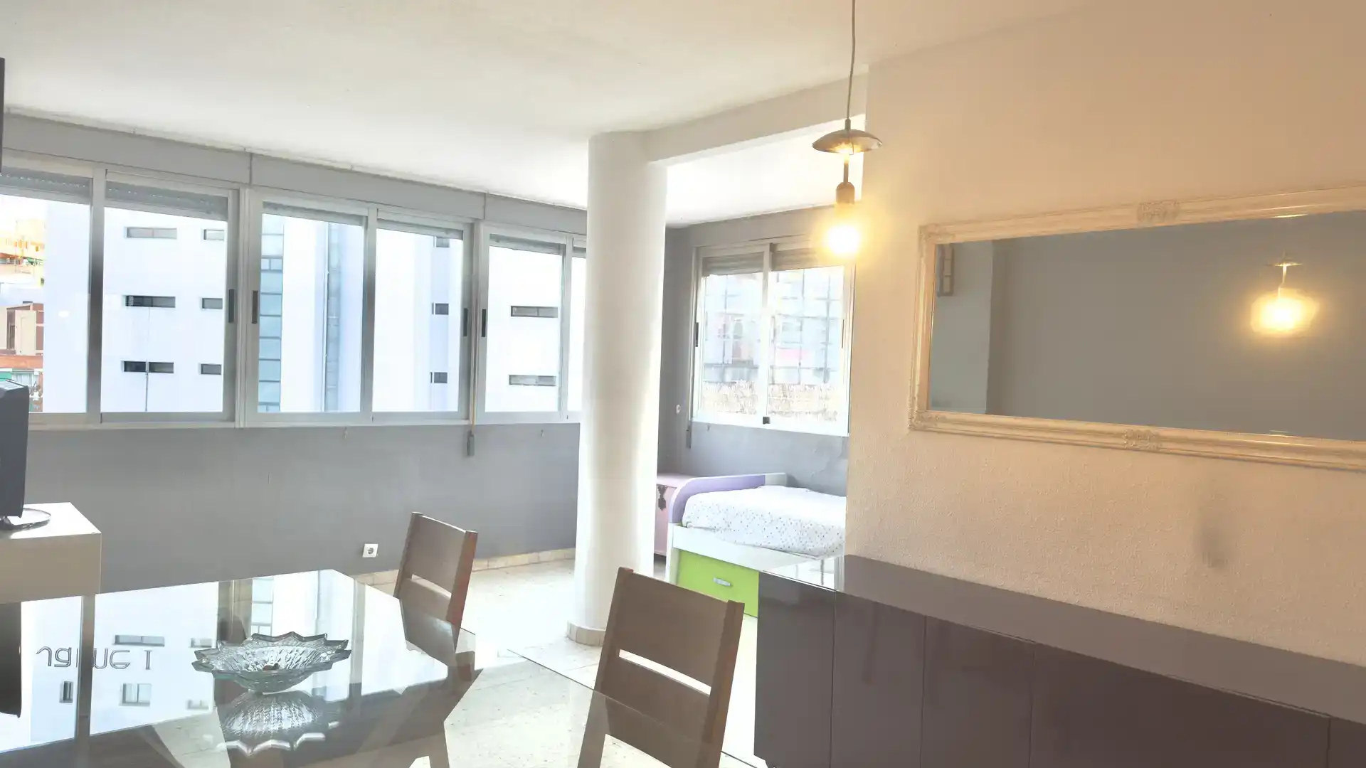 Schlafzimmer von Wohnung zum Verkauf in Benidorm mit Klimaanlage und Balkon