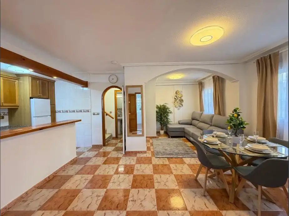 Casa o xalet en venda en Orihuela amb Aire condicionat, Calefacció i Terrassa
