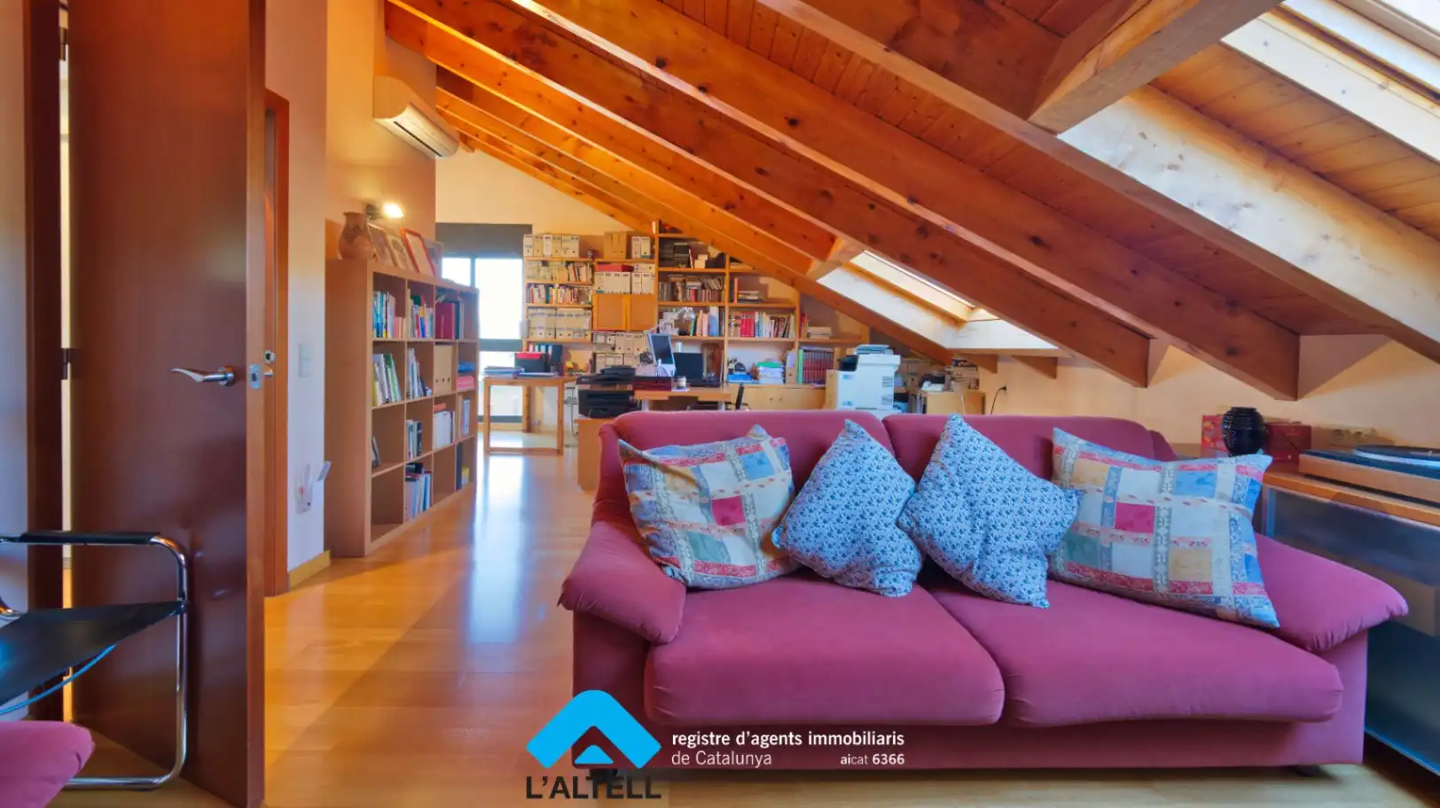 Sala de estar de Casa o chalet en venta en L'Ametlla del Vallès con Aire acondicionado, Calefacción y Jardín privado