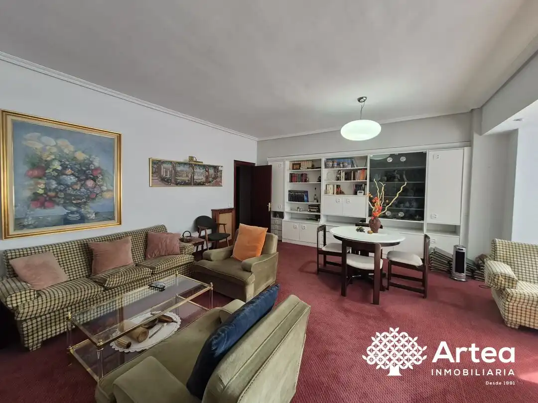 Living room of Flat for sale in Bilbao   with Heating