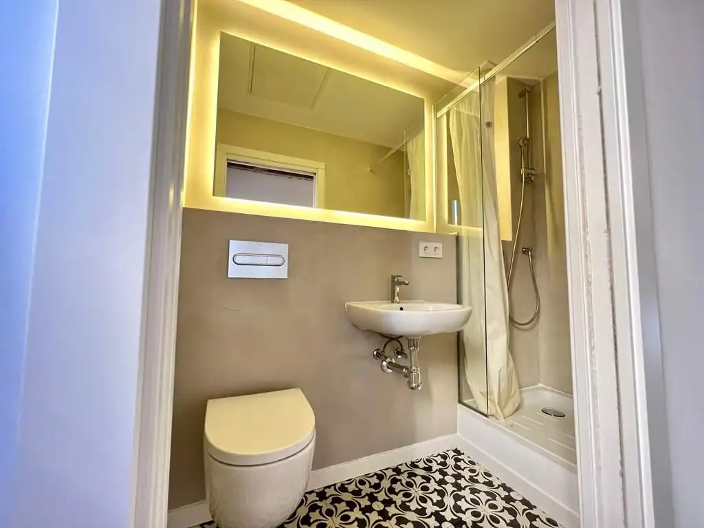 Appartamento con terrazza in vendita a Ciutat Vella, imagen 4