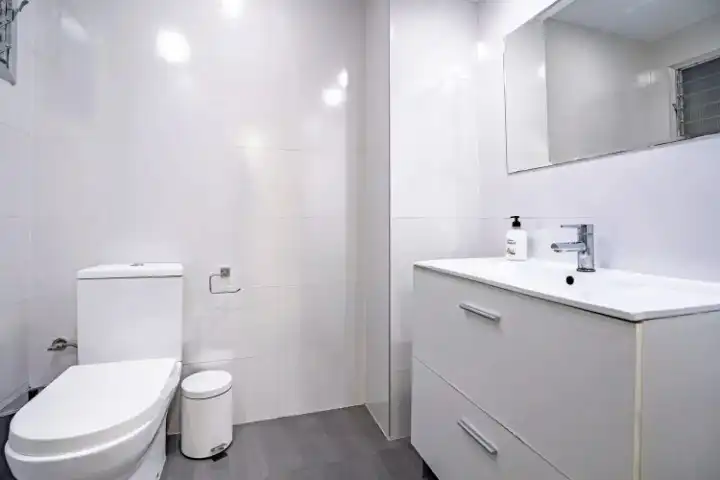 Badezimmer von Gebäude zum Verkauf in Valencia