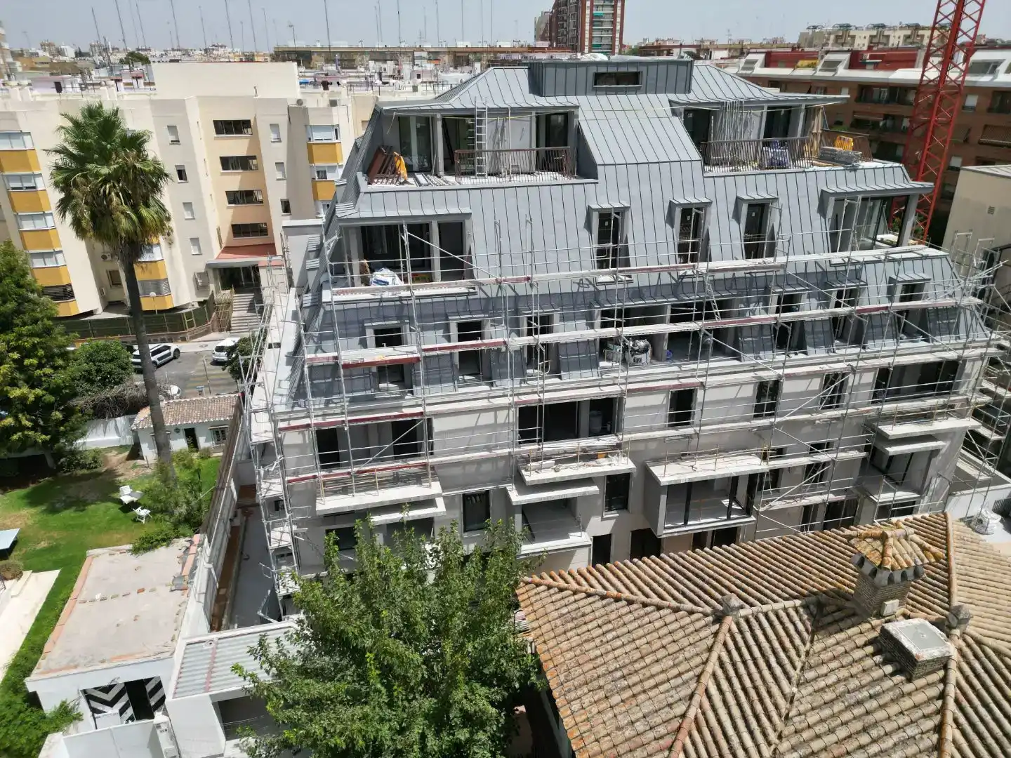 Vista exterior de Pis en venda en  Sevilla Capital amb Aire condicionat