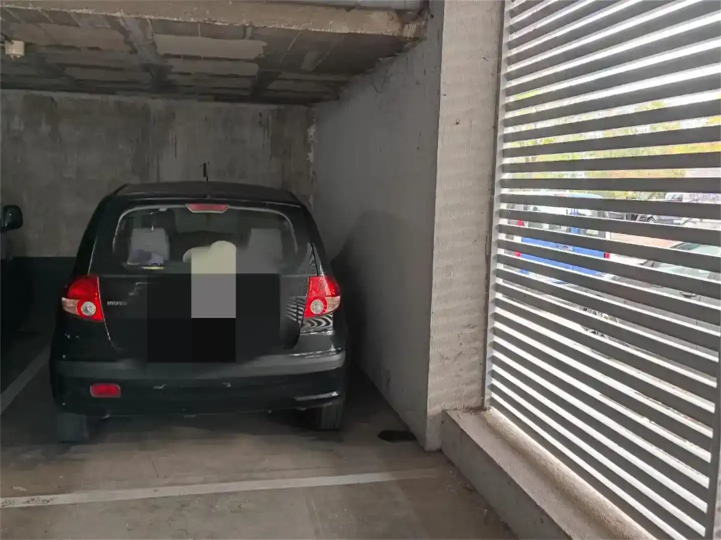 Aparcament de Pis en venda en Girona Capital