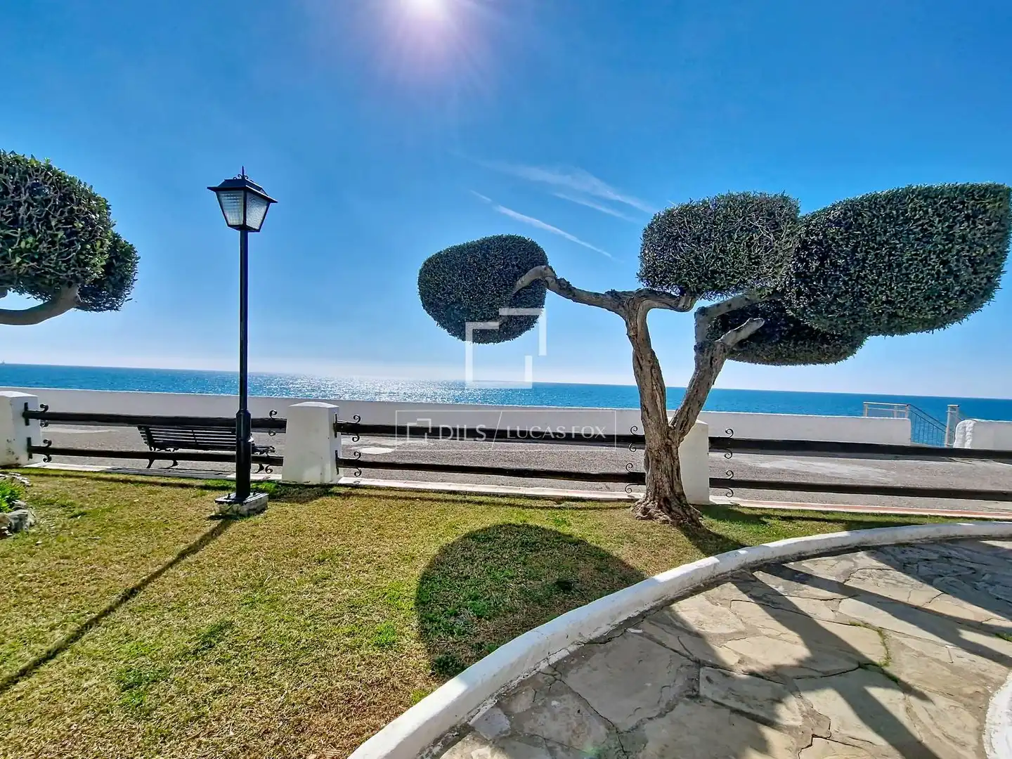 Exterior view of Flat for sale in Vilanova i la Geltrú  with Air Conditioner and Heating