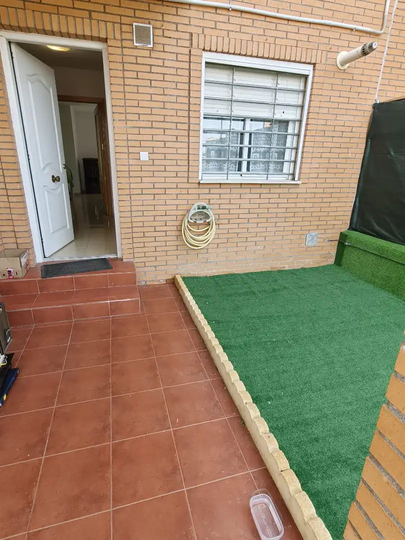 Terrassa de Casa adosada en venda en Barcience amb Calefacció