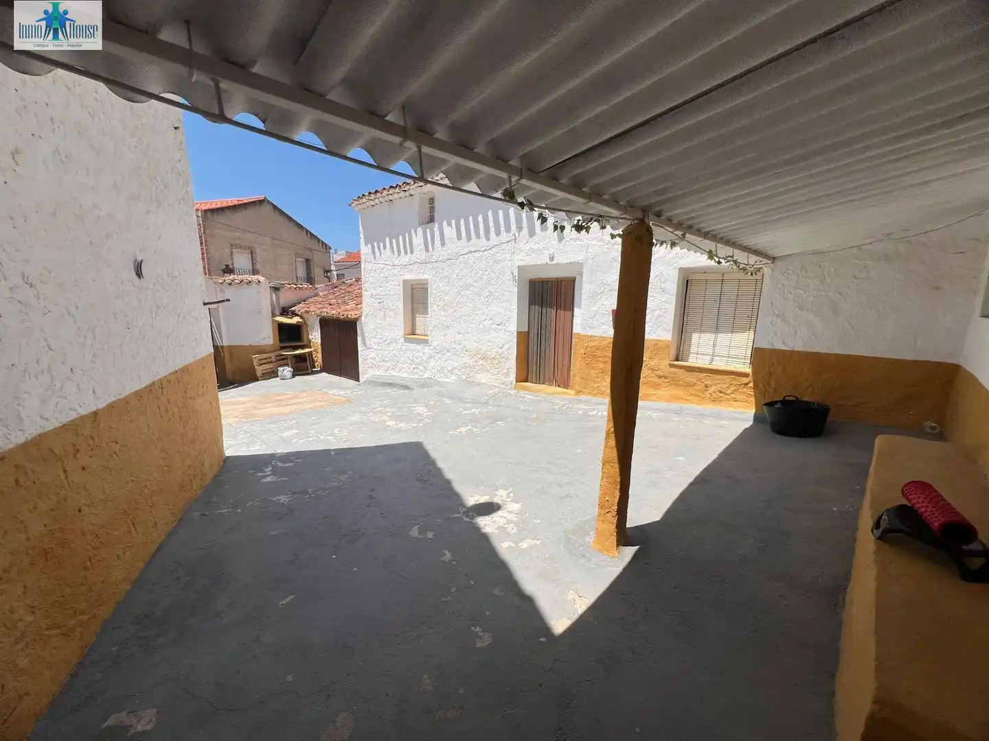 Vista exterior de Casa o xalet en venda en Alcadozo amb Moblat